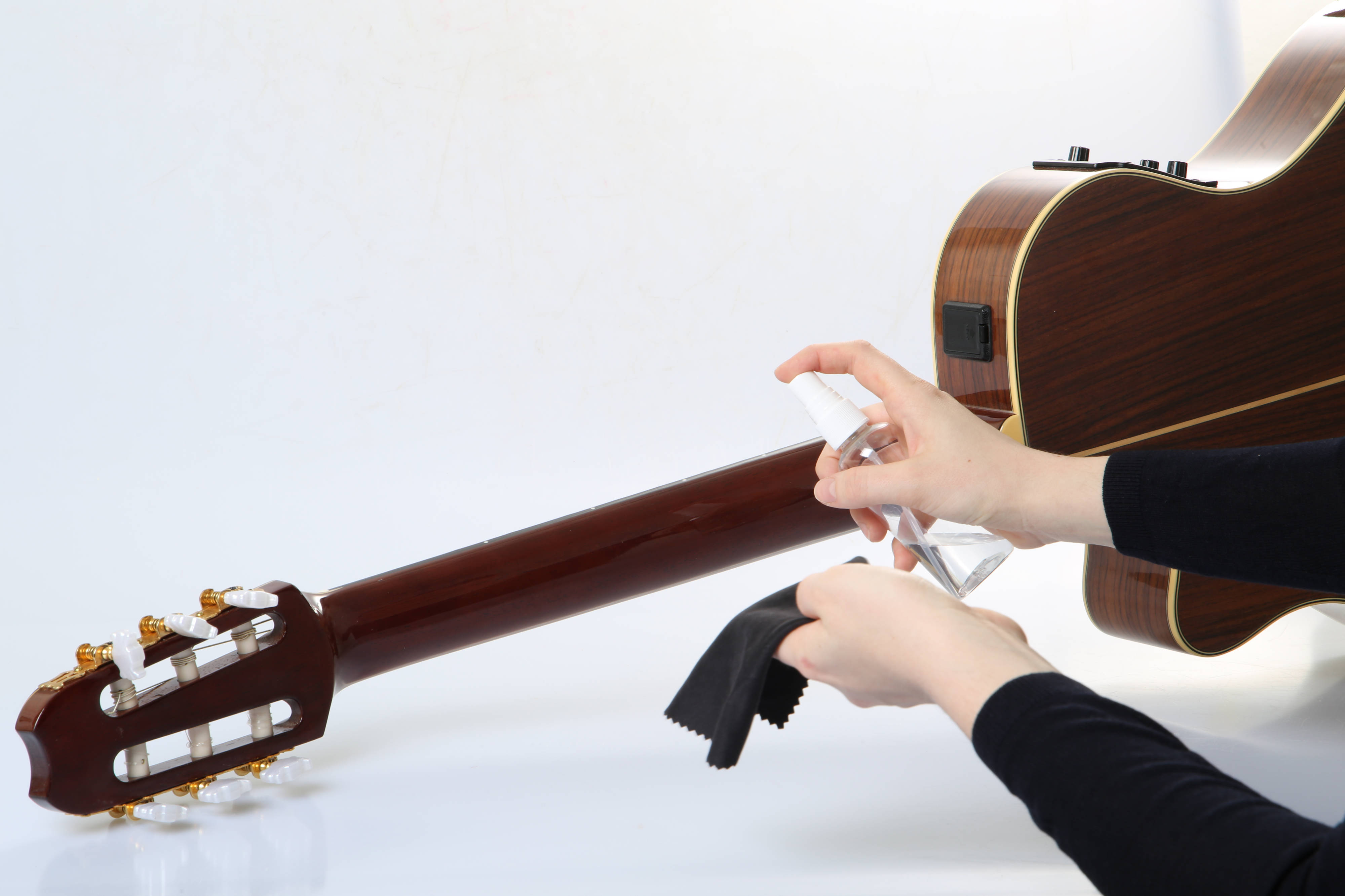 Guitar Notesfoil | Quick Guide | Gitarrenhals reinigen